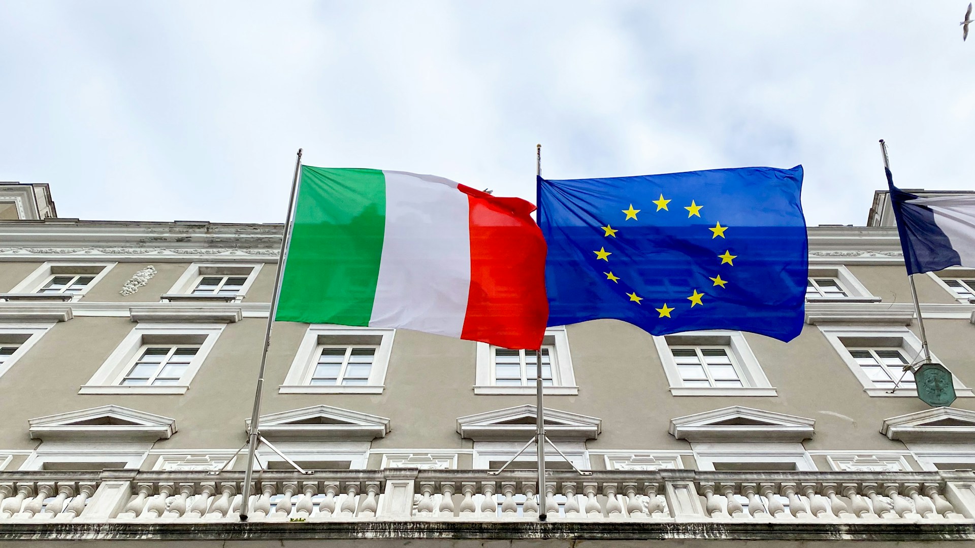 Convegno Associazione Italiana Costituzionalisti (AIC): l’UE “a confronto” con la nostra Costituzione
