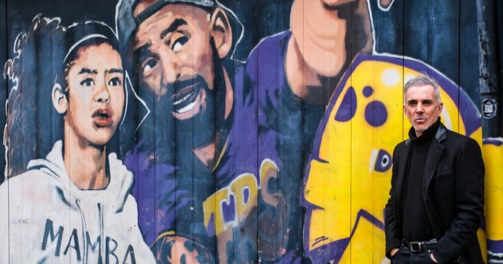 Federico Buffa torna con Otto Infinito, il suo spettacolo dedicato a Kobe Bryant! Tutti i dettagli
