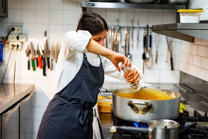 Gli strumenti della cucina buona, pulita e giusta