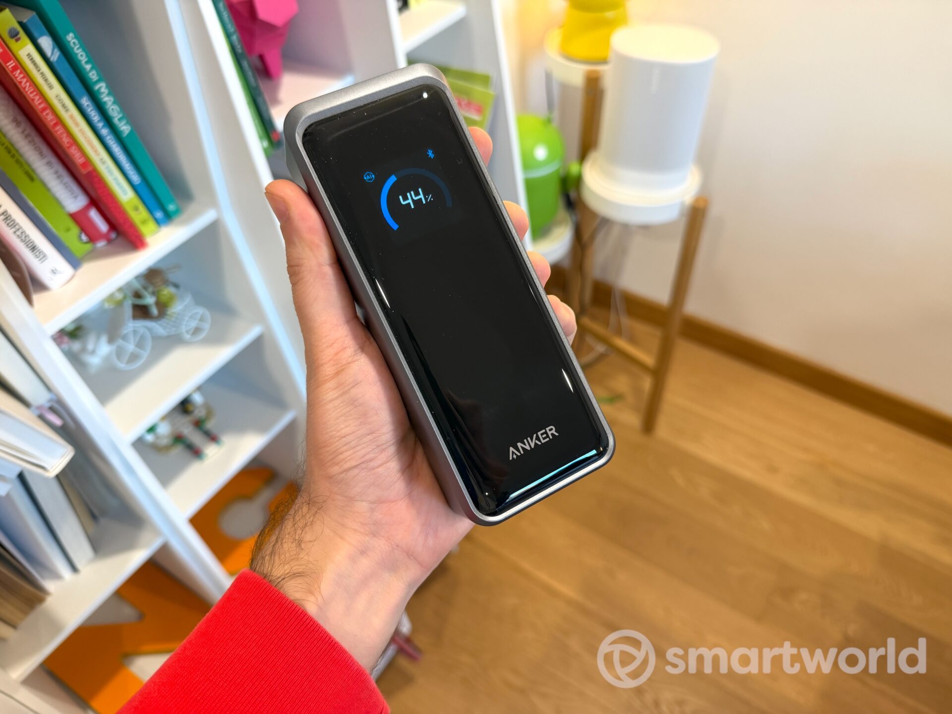 Il powerbank più potente e che si ricarica con una dock
