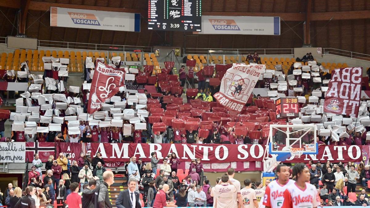 Libertas, primo stop in casa. Gli amaranto cadono nella sfida contro Mestre, finisce 75-79
