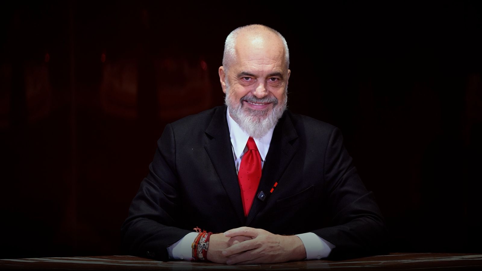 Kryeministri Rama uron shqiptarët dhe bën bilancin e vitit 2025: Sot kemi një Shqipëri krejt tjetër, e bëmë europiane!