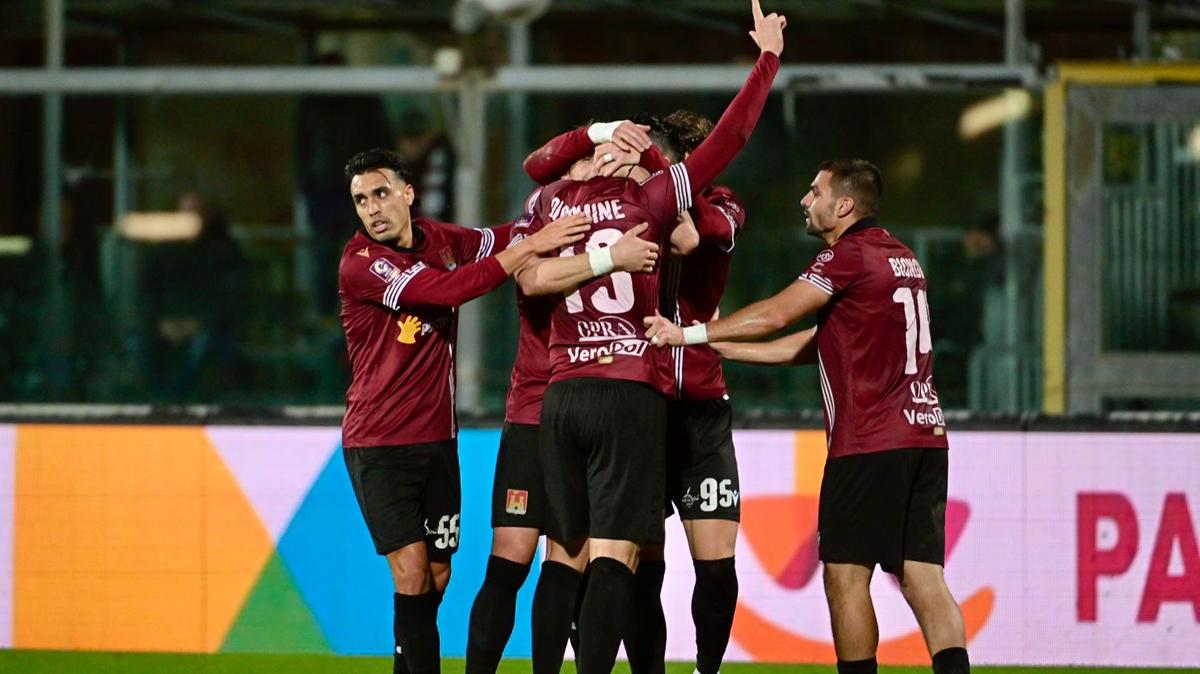 Livorno-Pontedera 2-2: il 2025 si chiude con un pareggio nel segno di Di Carmine