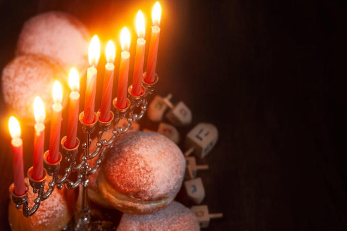 Che cosa significa l’Hanukkah e come si festeggia