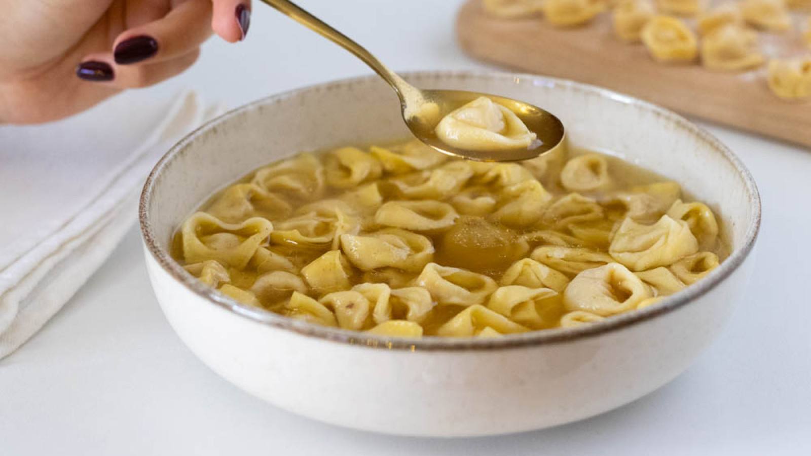 Tortellini in brodo