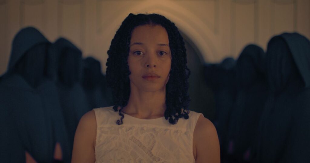 The Testaments, il primo sguardo alla serie spin-off di The Handmaid’s Tale in arrivo su Disney+ [FOTO]