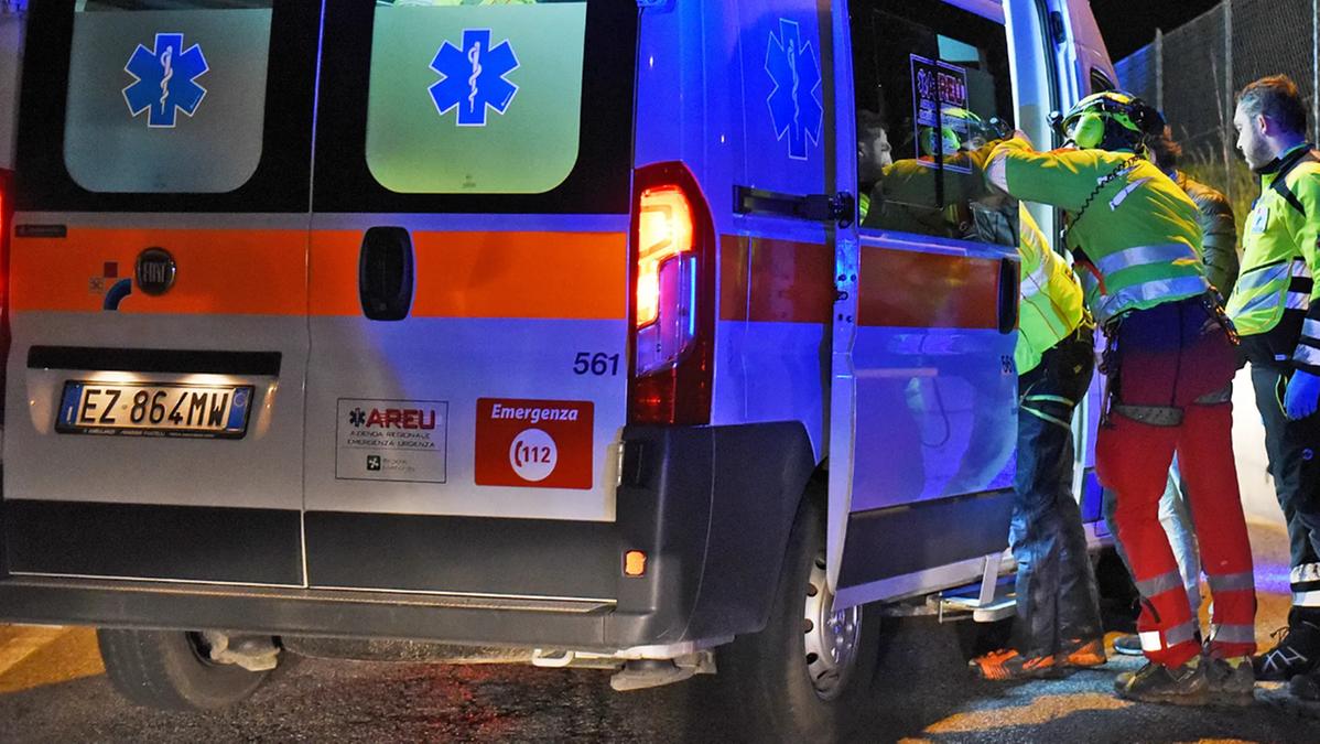 Tragedia sull’Aurelia: 63enne investito da un’auto, muore in ospedale