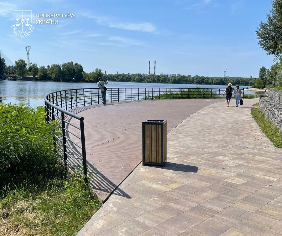 Пів мільйона &laquo;на повітря&raquo;: посадовця &laquo;Київзеленбуду&raquo; підозрюють у розтраті під час ремонту парку