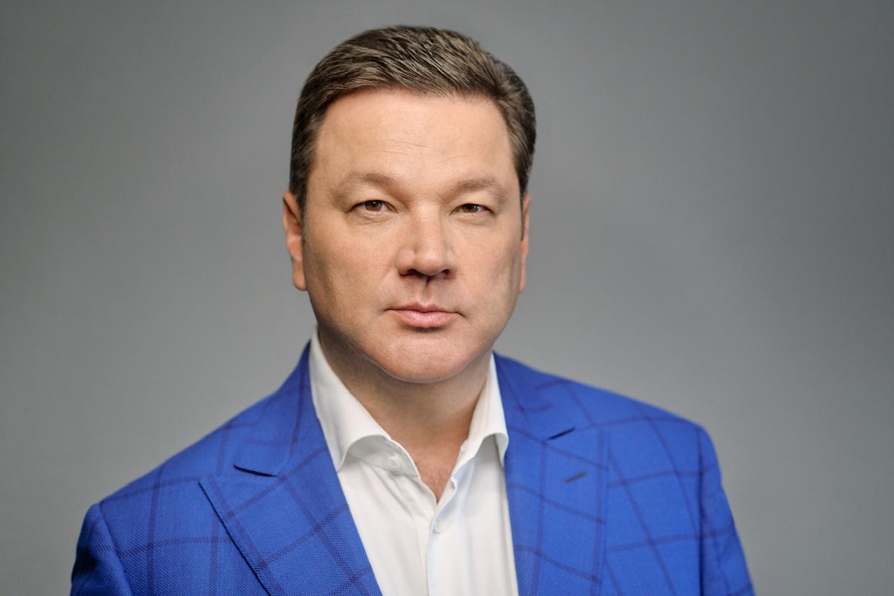 Логіка Зеленського: чому президент вирішив позбутися нових &laquo;єрмаків&raquo;