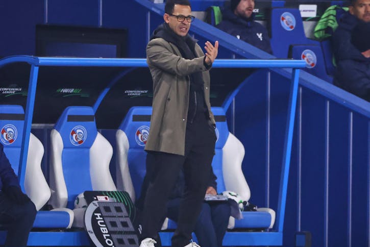 Football. PL: Liam Rosenior reprend les rênes de Chelsea