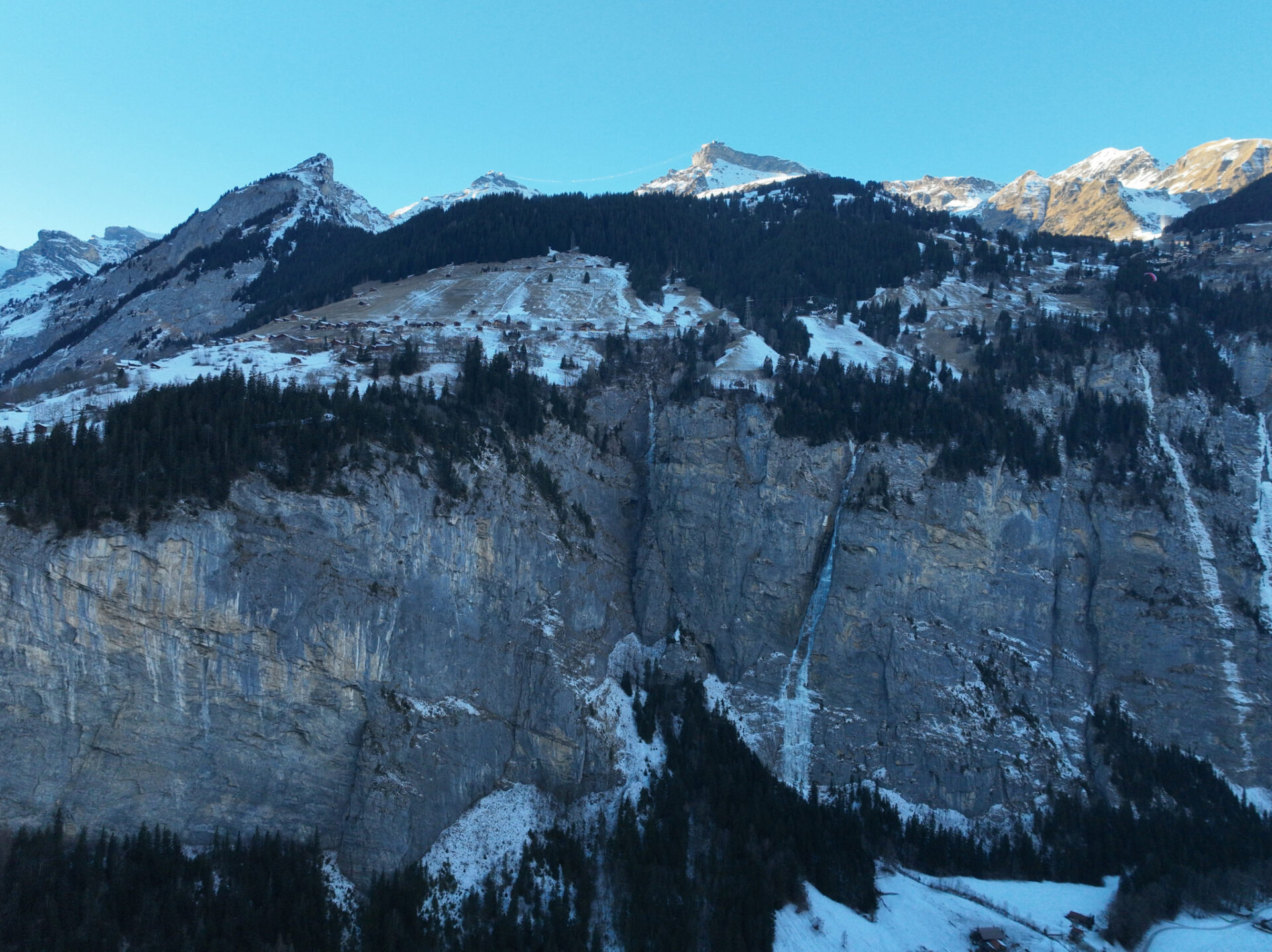 Unfall im Berner Oberland: Basejumper in Gimmelwald tödlich verunglückt