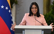 Вице-президент Венесуэлы изменила тон после угроз Трампа