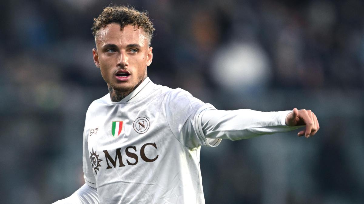 Napoli-Hellas Verona, le probabili formazioni: out Neres. Chance per Lang