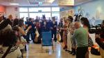 Bari, arriva la Befana a dispensare doni ai piccoli pazienti dell’ospedale Giovanni XXIII FOTO