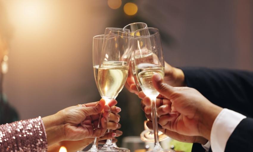 brindisi con champagne
