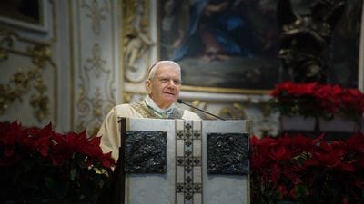 «Con le luci del Natale non si spenga anche la Stella del Natale nei nostri cuori»