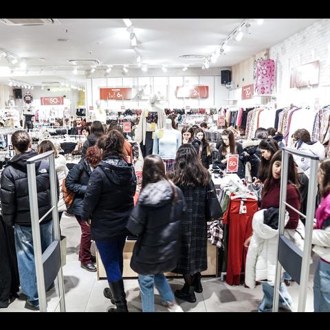 Aumenta potere d’acquisto, propensione risparmio ai massimi dal 2009