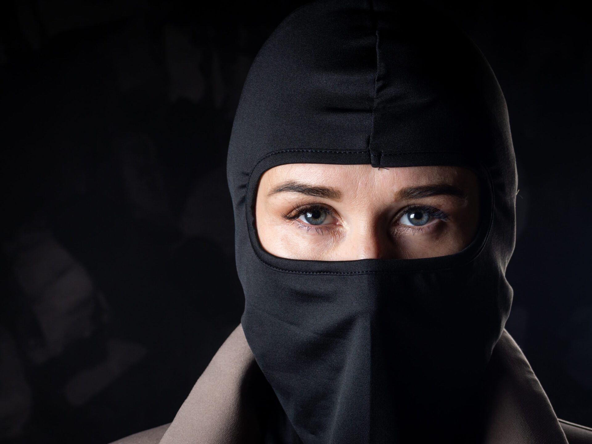 „Fabrica” de spioni. O universitate din Franța îi pregătește pe studenți pentru serviciile secrete. Cât costă programul