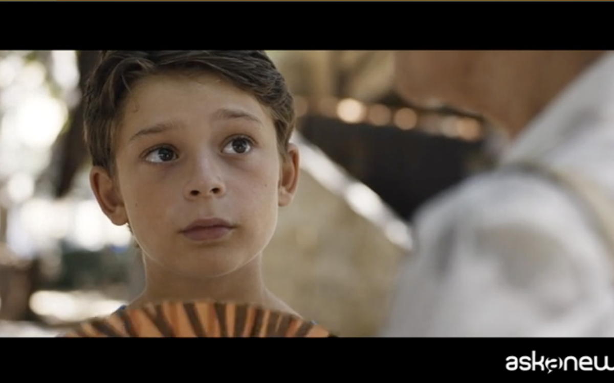 L’attrice Vicky Krieps è la sorella di Cate Blanchett e la figlia di Charlotte Rampling nel film “Father Mother Sister Brother”. L’intervista