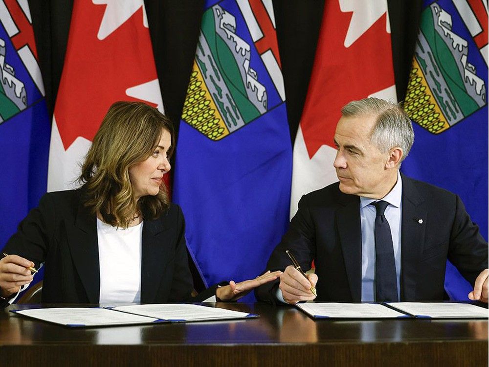 Varcoe: Alberta examining possible oil pipeline routes to B.C., including Roberts Bank, says Danielle Smith