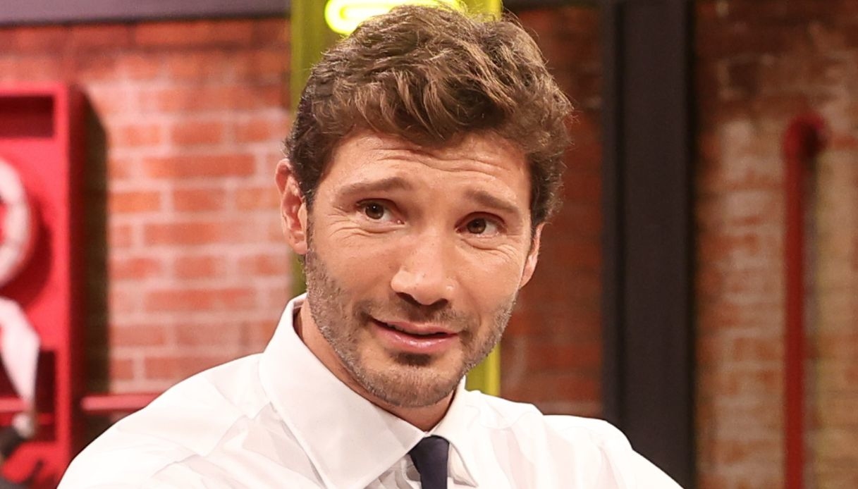 Ascolti tv del 5 gennaio: Gerry Scotti e Stefano De Martino sempre più agguerriti