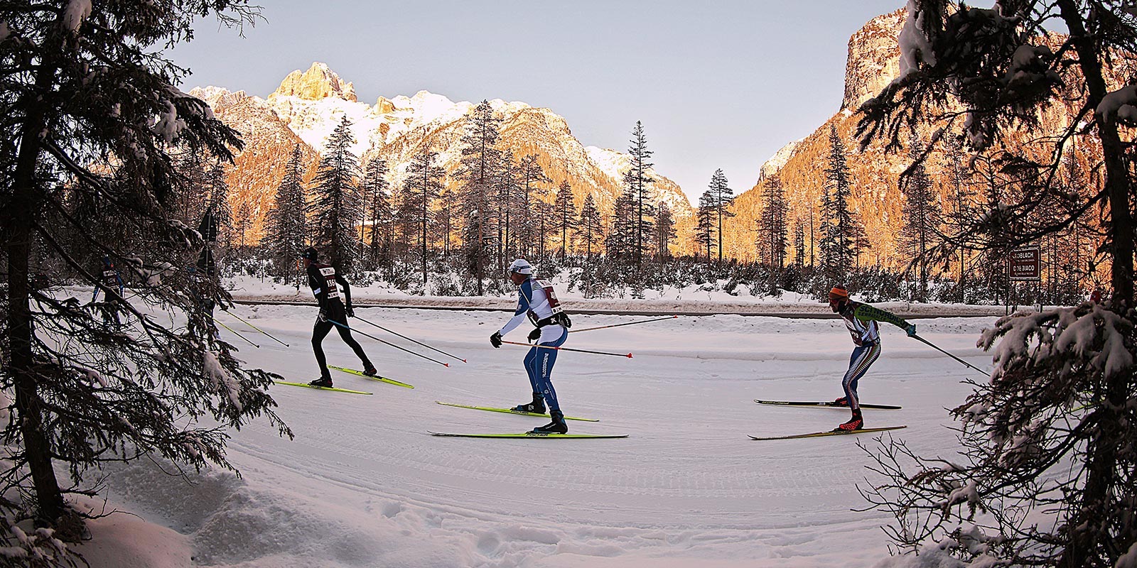 Cosa fare a Cortina a gennaio? uno degli appuntamenti più attesi è la Gran Fondo Dobbiaco - Cortina prevista il 17 e 18 gennaio 2026.