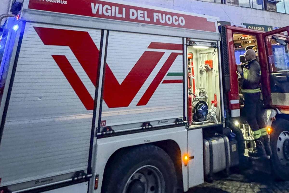 Improvvisa fuga di gas vicino un centro commerciale: panico e disagi nel Ragusano
