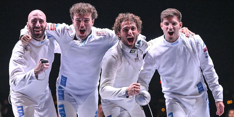 Campionati Italiani Assoluti Frecciarossa Roma 2026, l’ultima notte del Pincio incorona le due squadre di spada delle Fiamme Oro