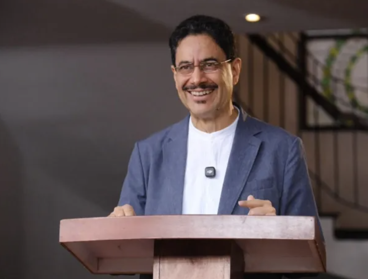 Iván Cepeda califica de injerencista el respaldo de Donald Trump a la candidatura de Abelardo de la Espriella en Colombia