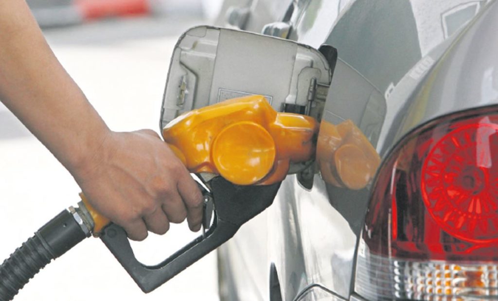 78 gasolineras, a examen en Canarias por subir los precios: el Gobierno toma cartas en el asunto